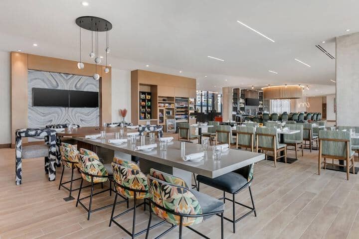 Breakfast area